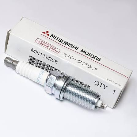 Spark Plugs Mitsubishi Z25A
